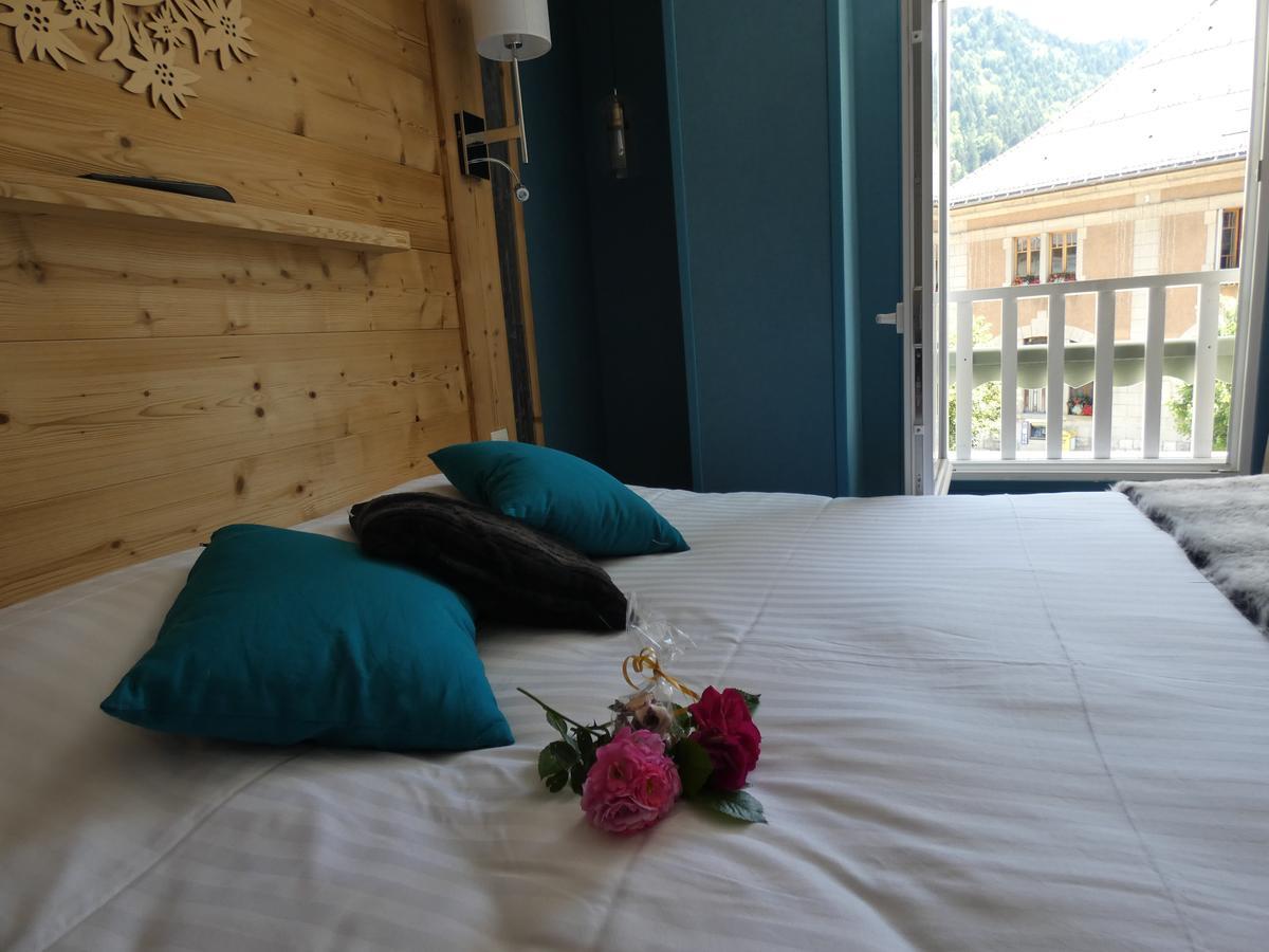 Hotel Du Midi Thônes Eksteriør billede
